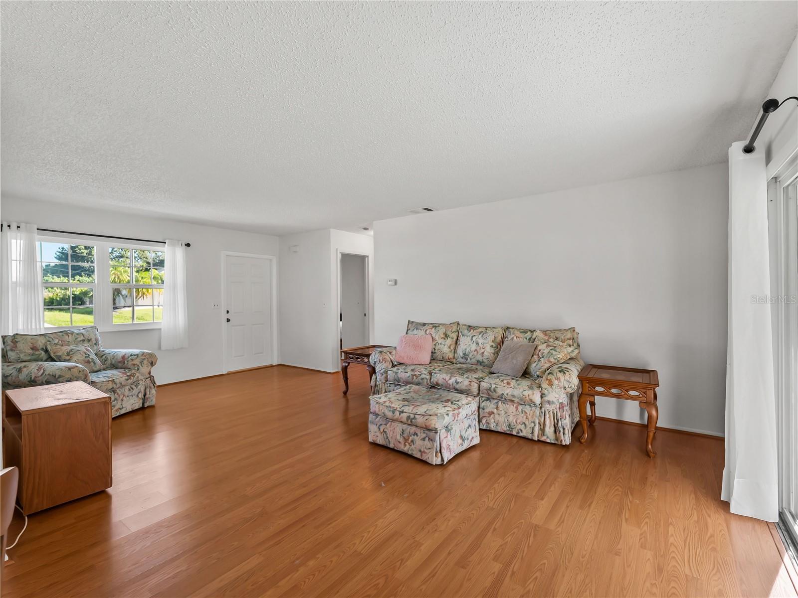 18103 Windswept Ave Property Photo 9
