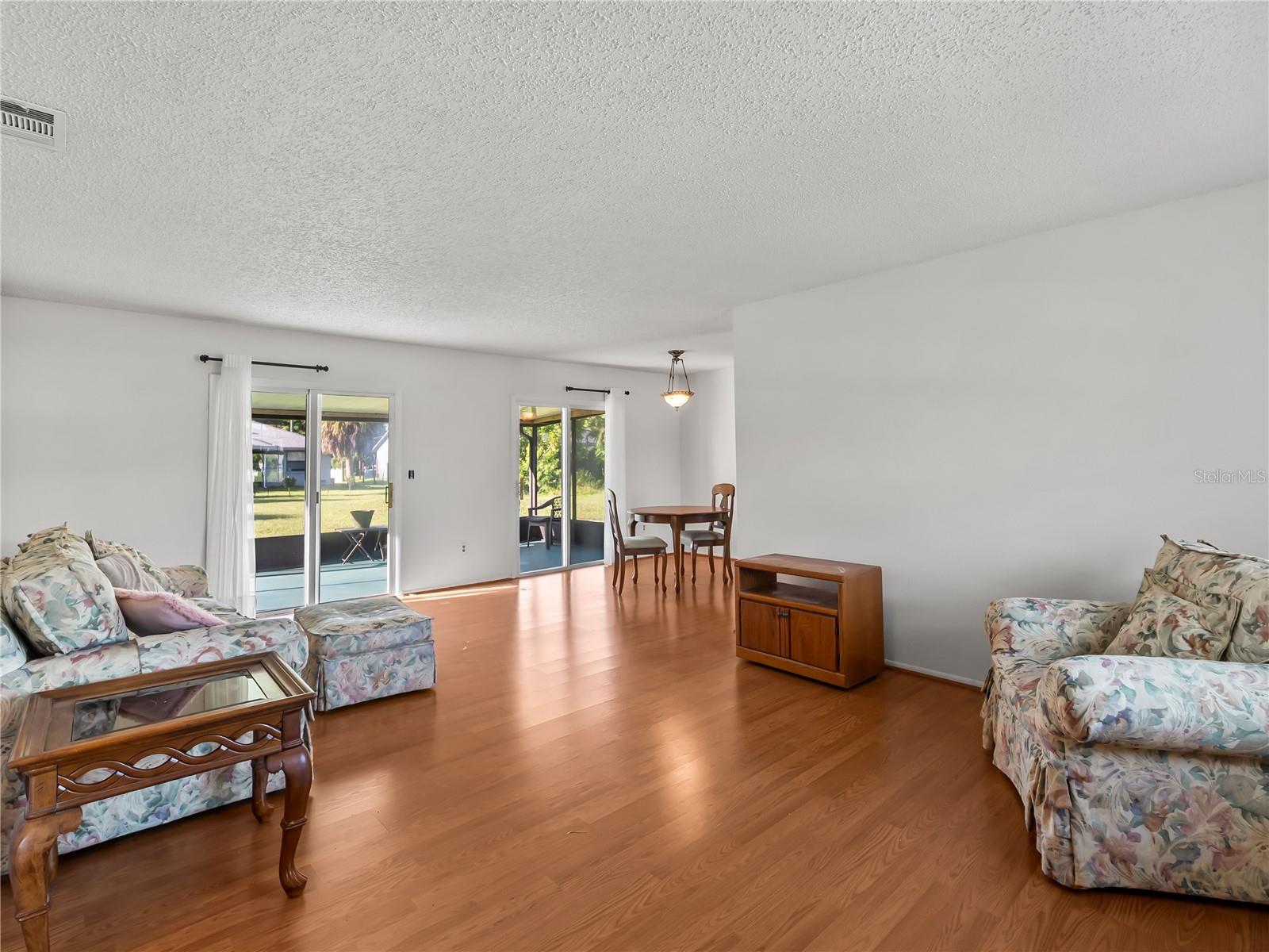 18103 Windswept Ave Property Photo 14