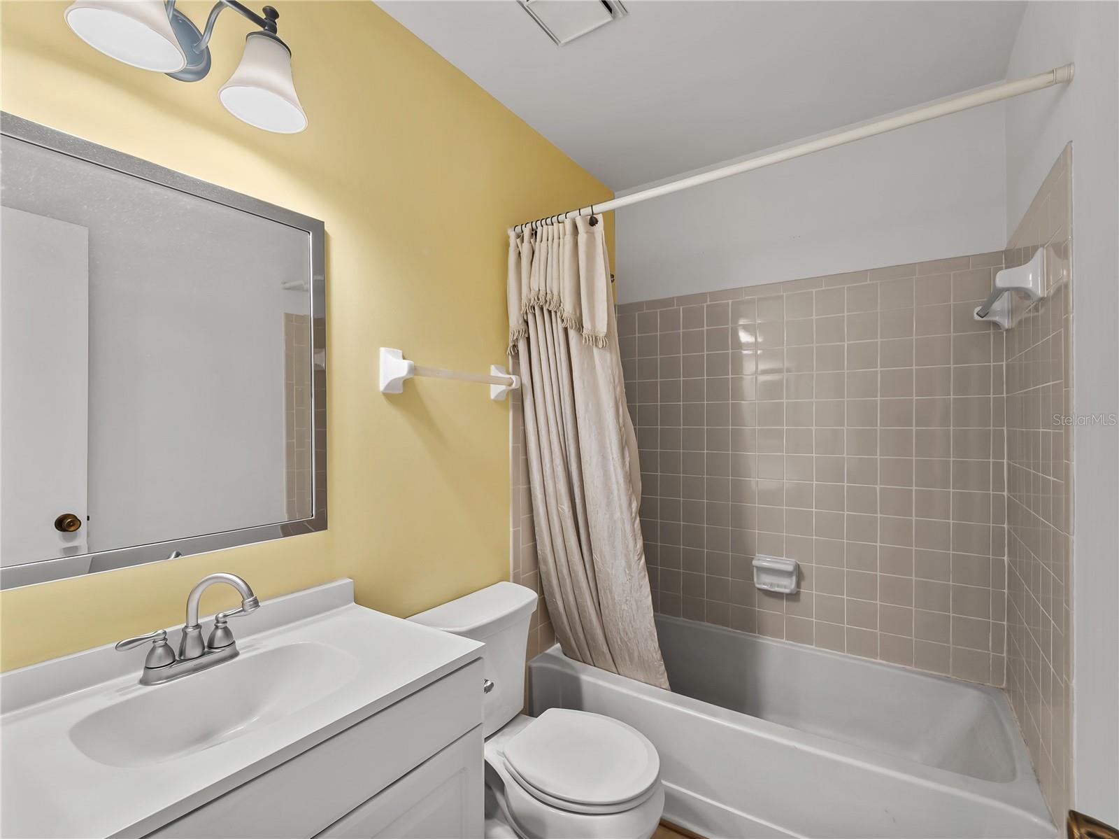 18103 Windswept Ave Property Photo 24