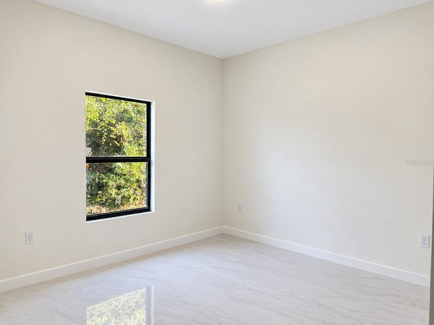 23156 Olean Blvd Property Photo 10