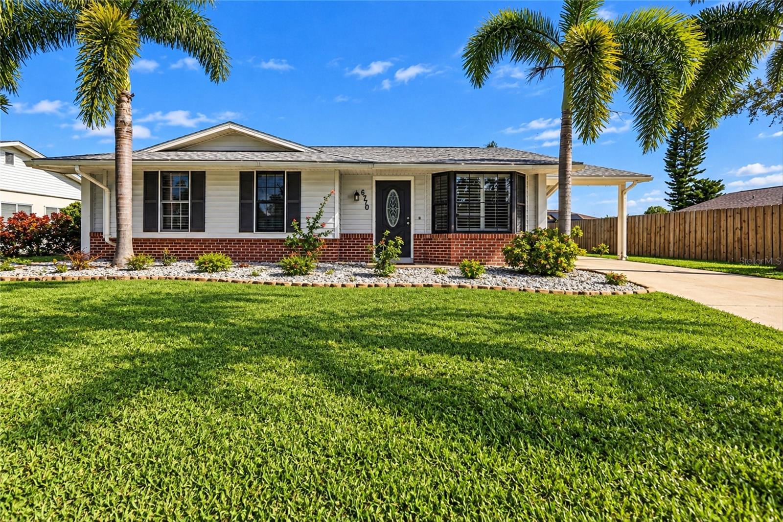 6770 S BISCAYNE DR Property Photo 1