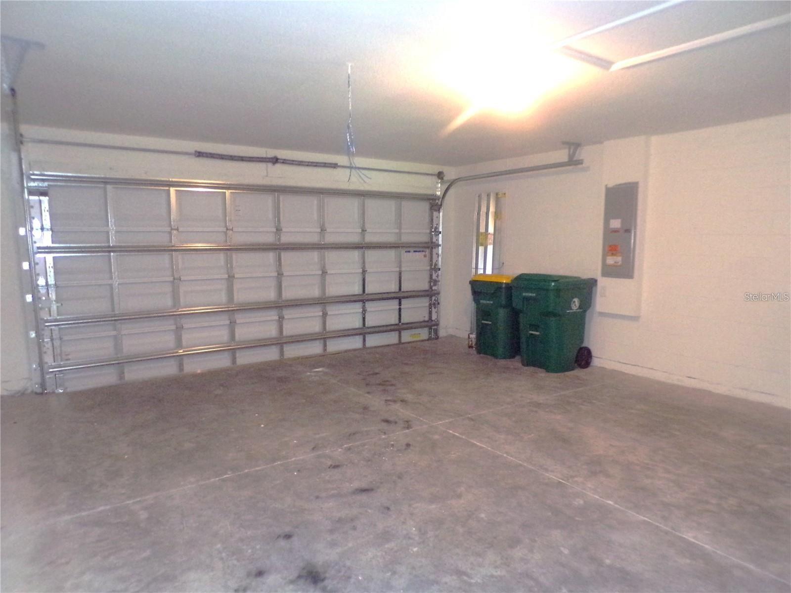 22309 Esplanade Ave Property Photo 26