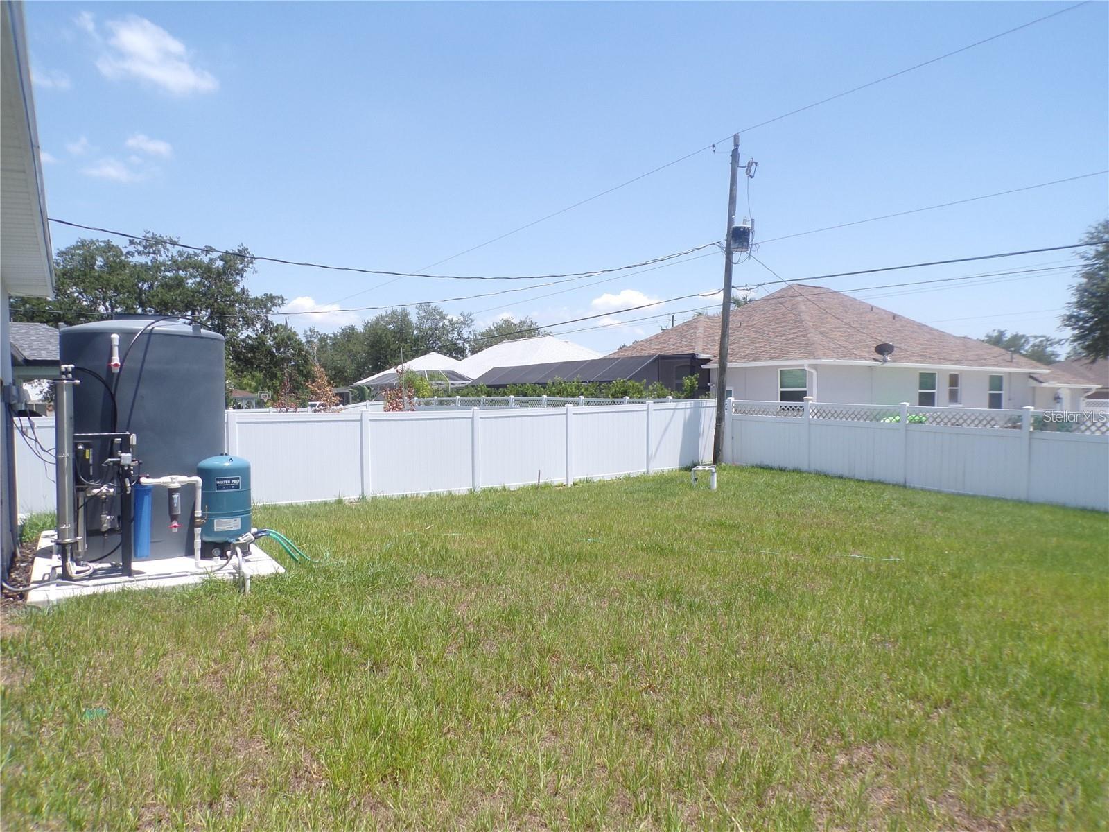 22309 Esplanade Ave Property Photo 27
