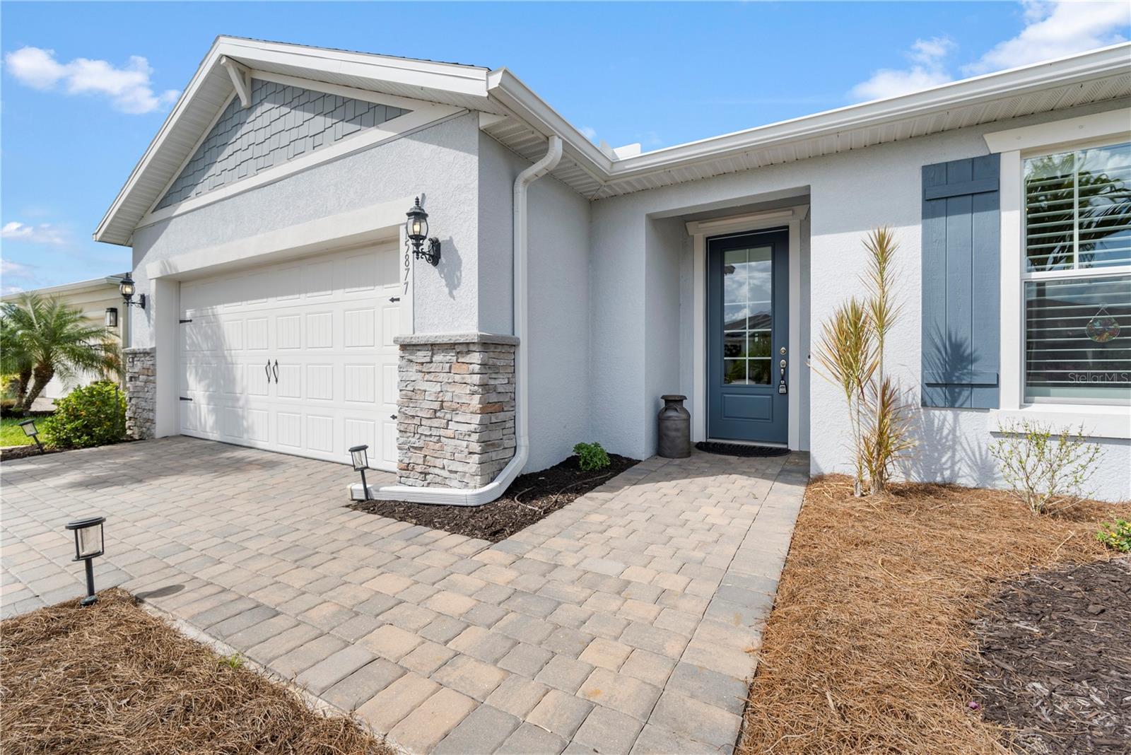 15877 Shoreline Dr Property Photo 1