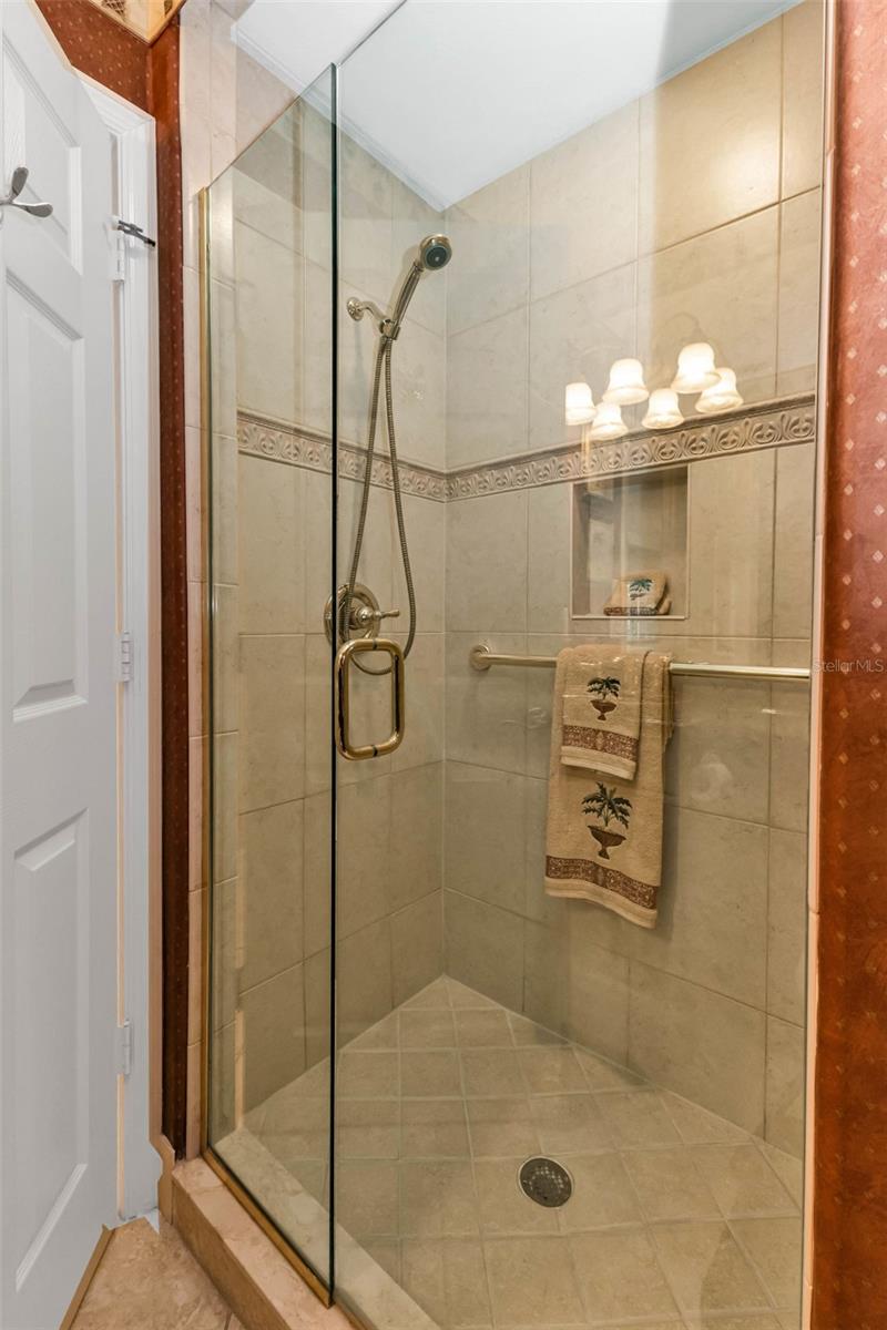 3736 Bordeaux Dr Property Photo 19