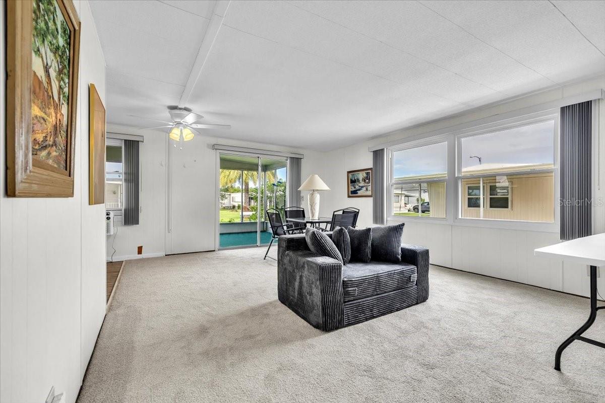 24437 Harborview Rd #27 Property Photo 12