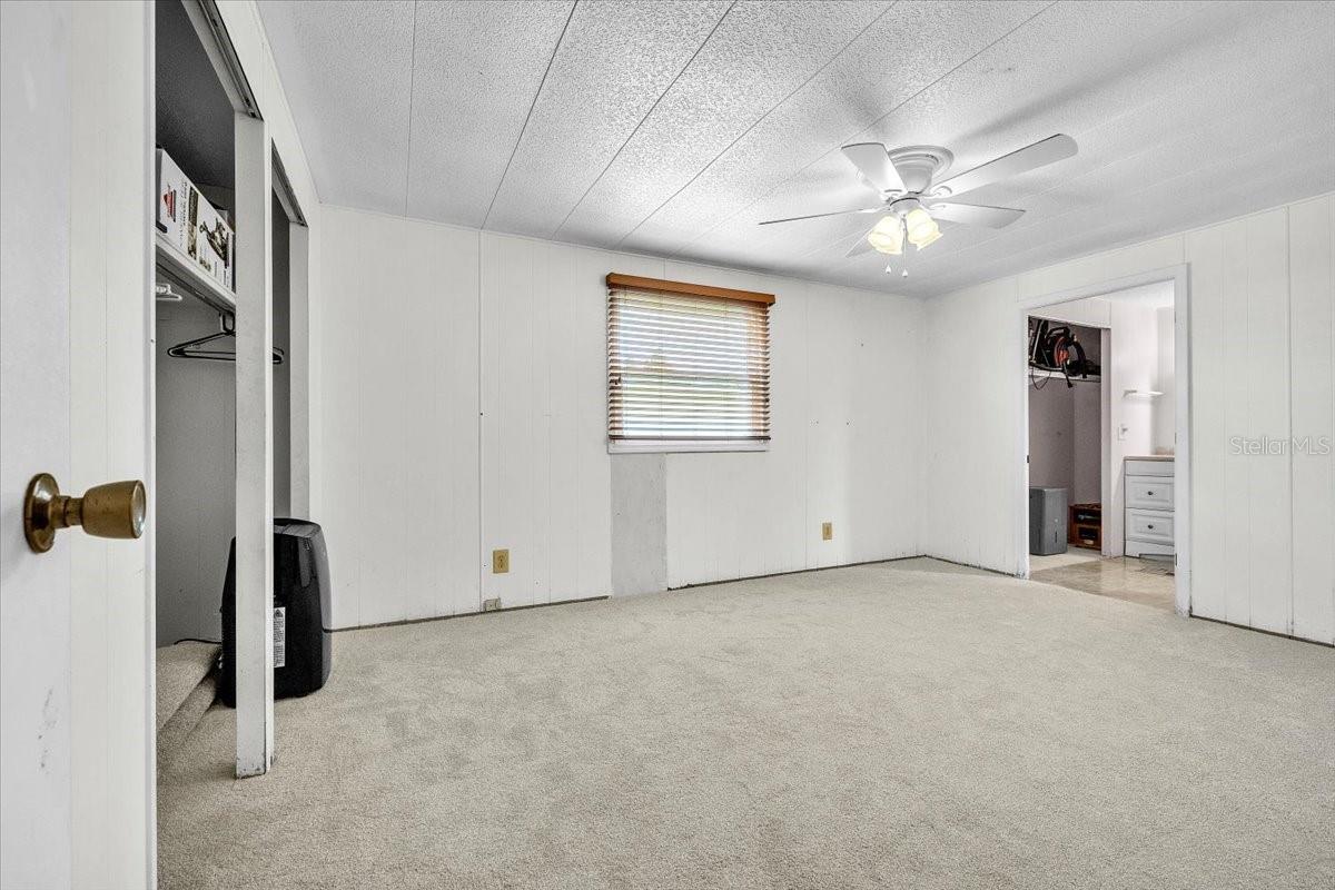 24437 Harborview Rd #27 Property Photo 17