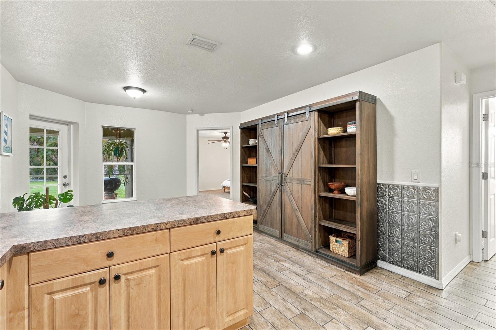 3174 Wenona Dr Property Photo 22