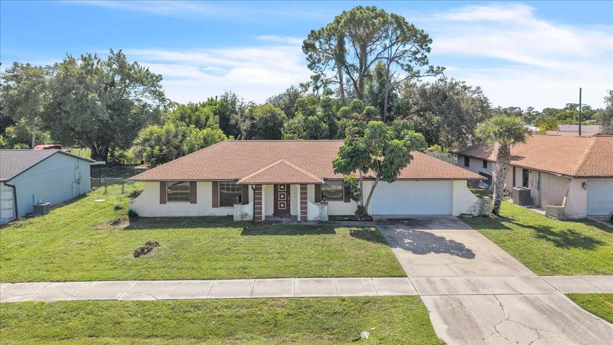 20453 MIDWAY BLVD Property Photo 1
