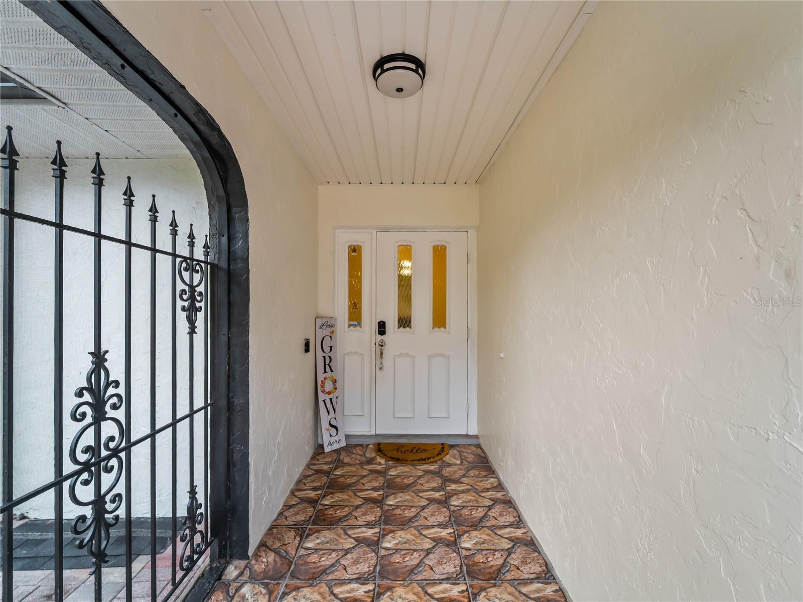 20343 Rutherford Ave Property Photo 3