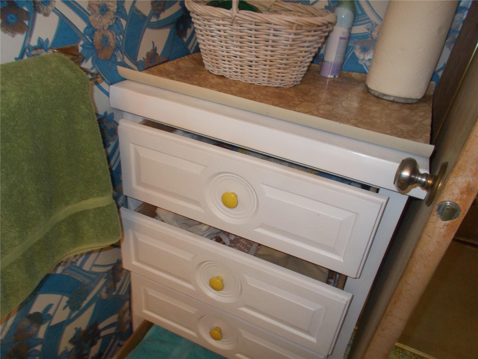 6384 Charm Ct Property Photo 12