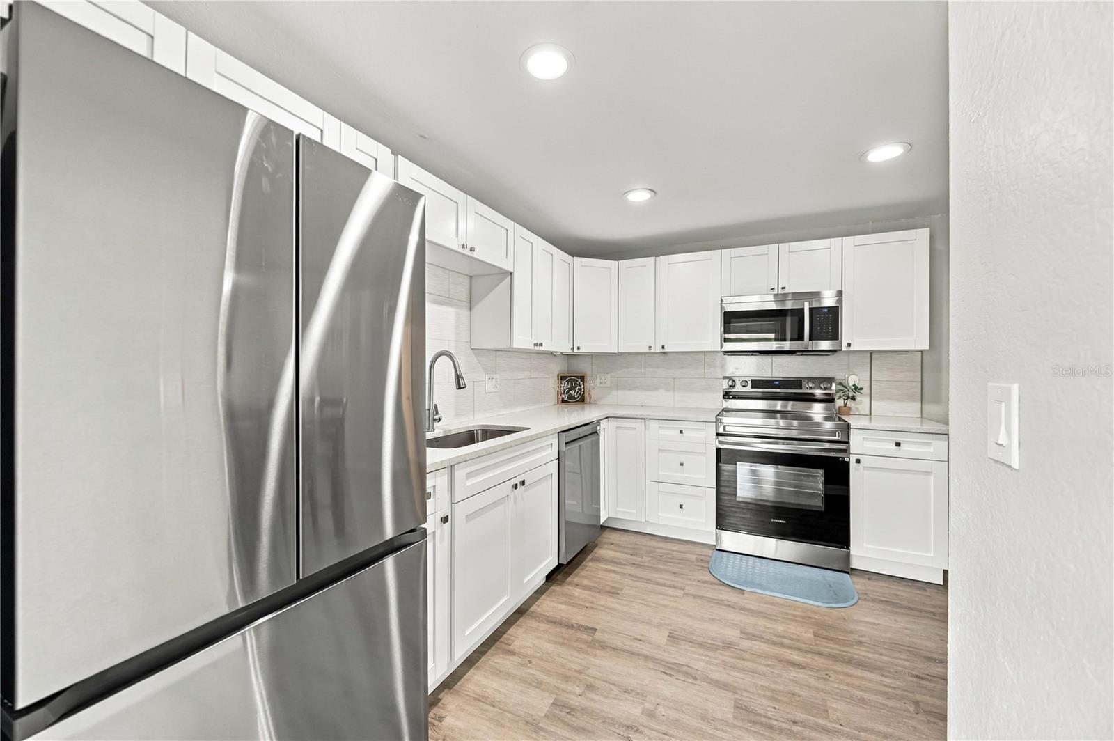 123 Virginia Ct Property Photo 12