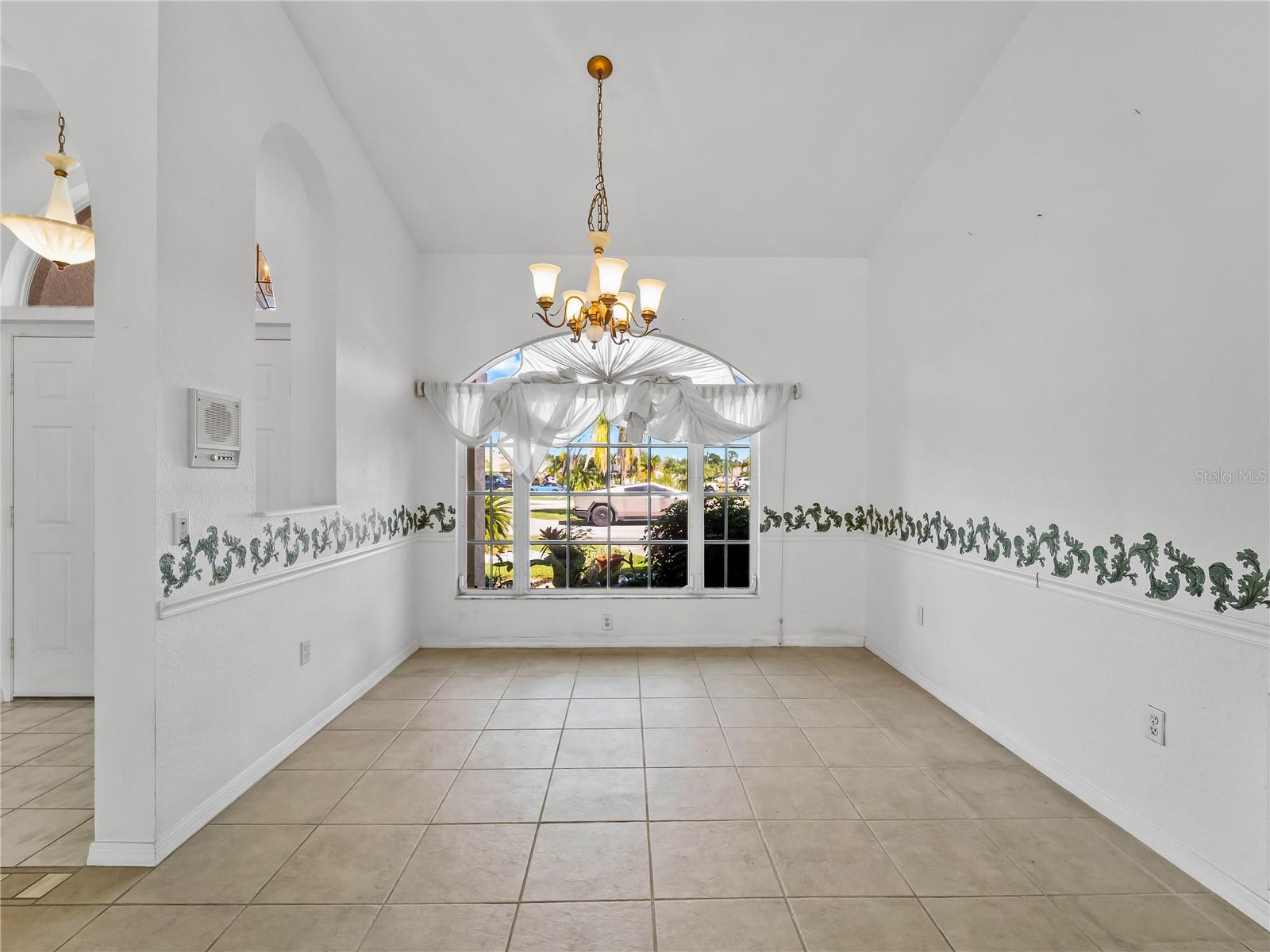 134 Tocopilla St Property Photo 48
