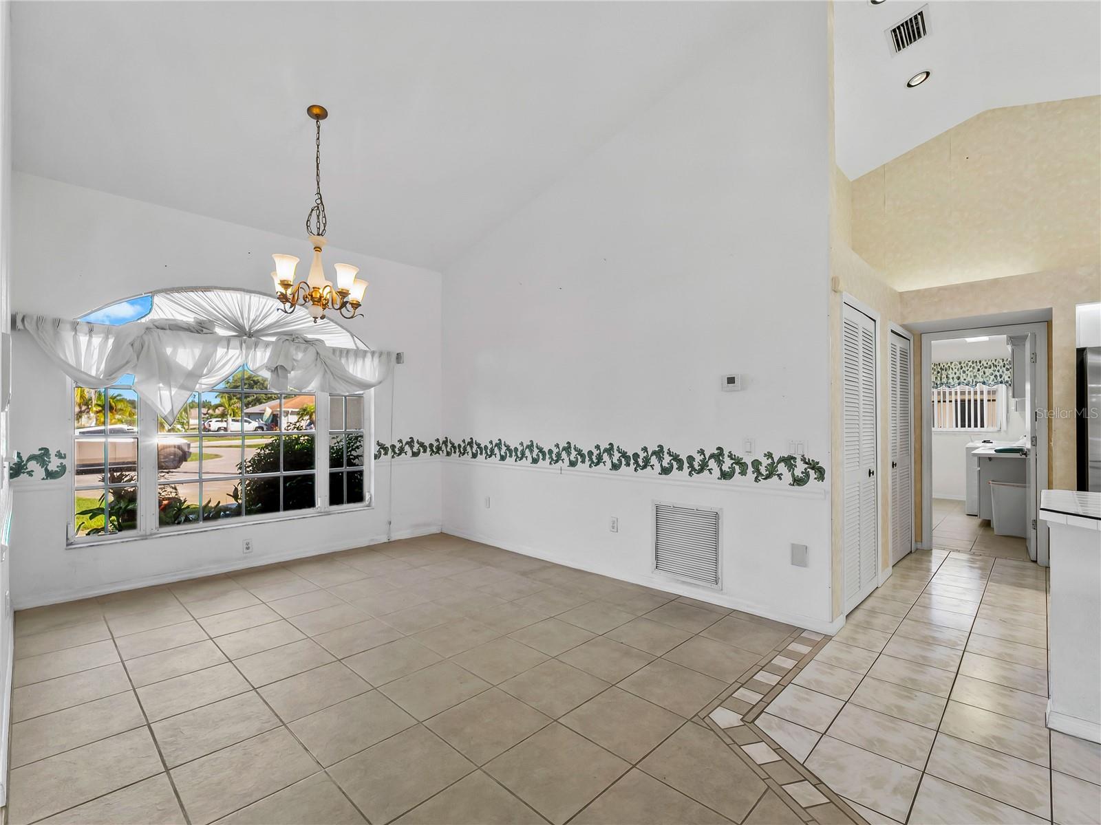 134 Tocopilla St Property Photo 49