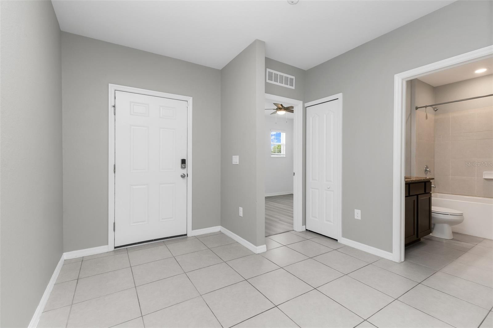 3215 Brooklyn Ave Property Photo 6