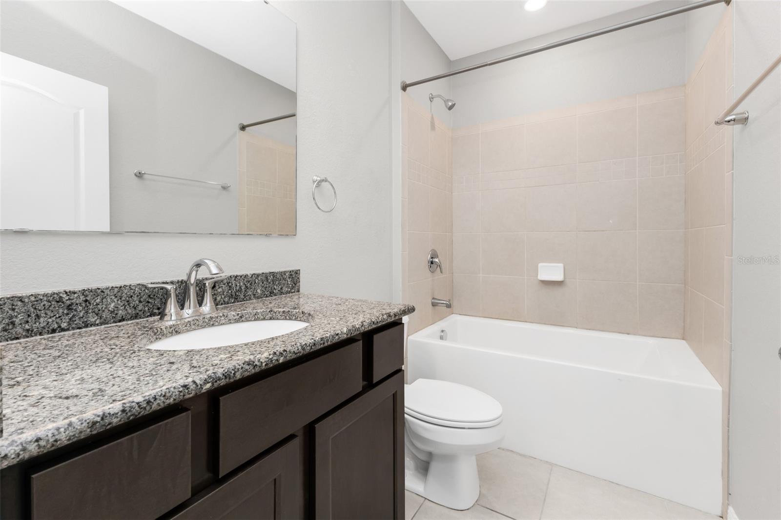 3215 Brooklyn Ave Property Photo 9