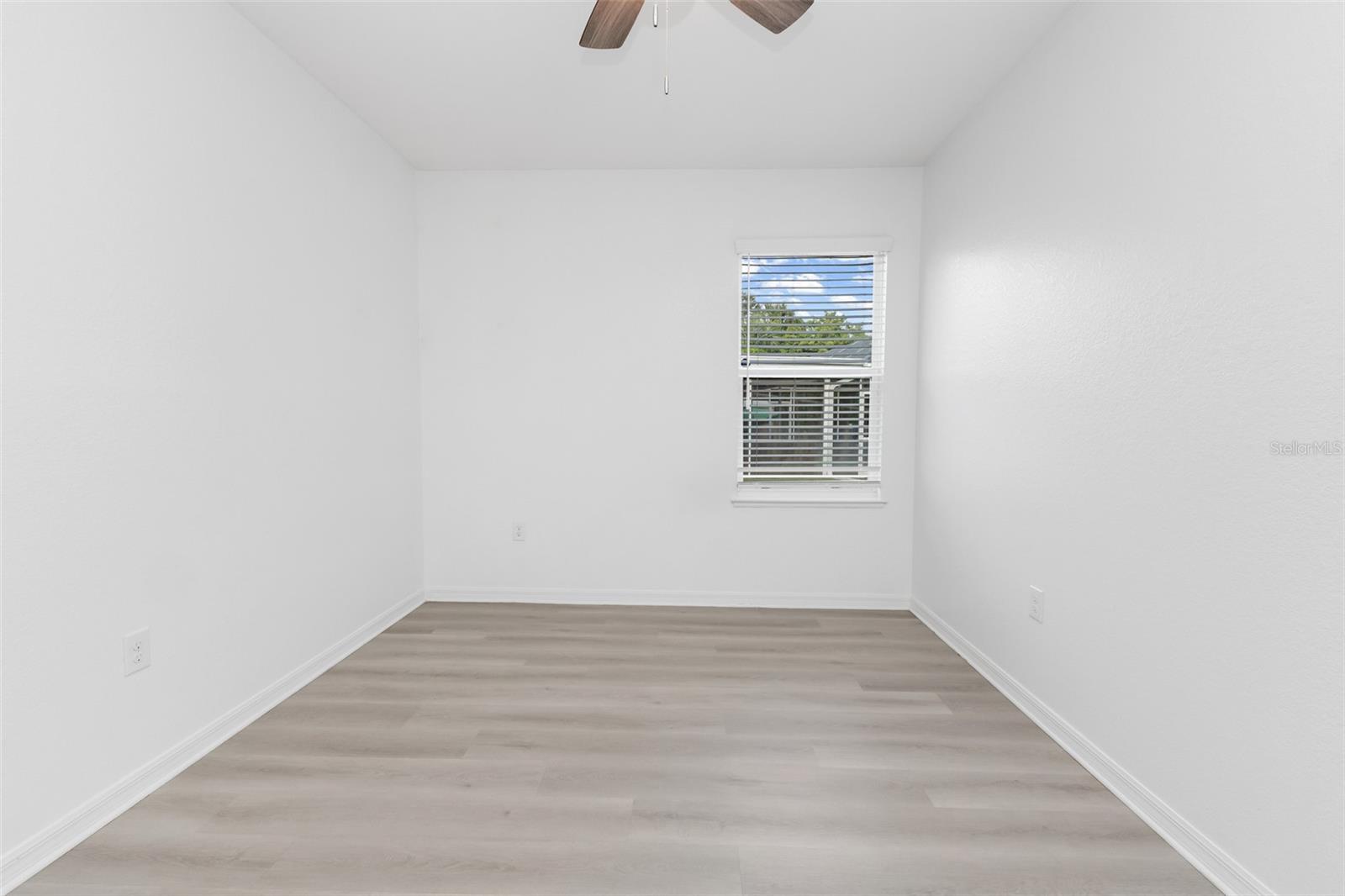 3215 Brooklyn Ave Property Photo 12