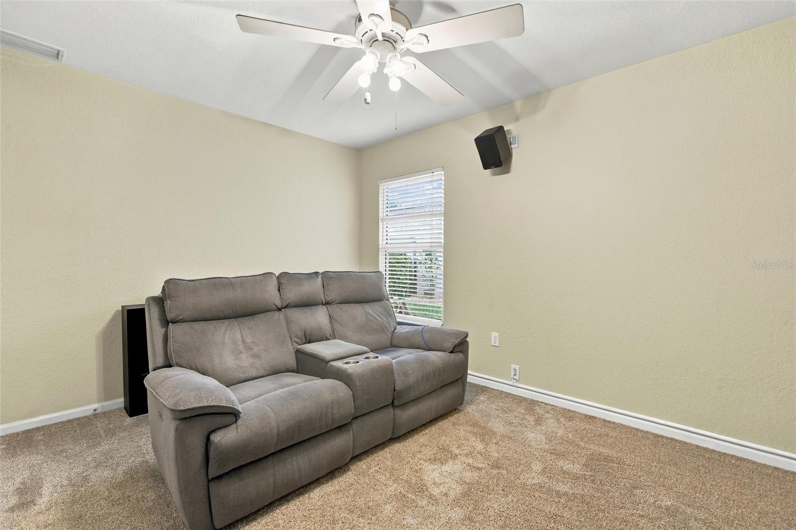 1446 Saint George Ln Property Photo 29