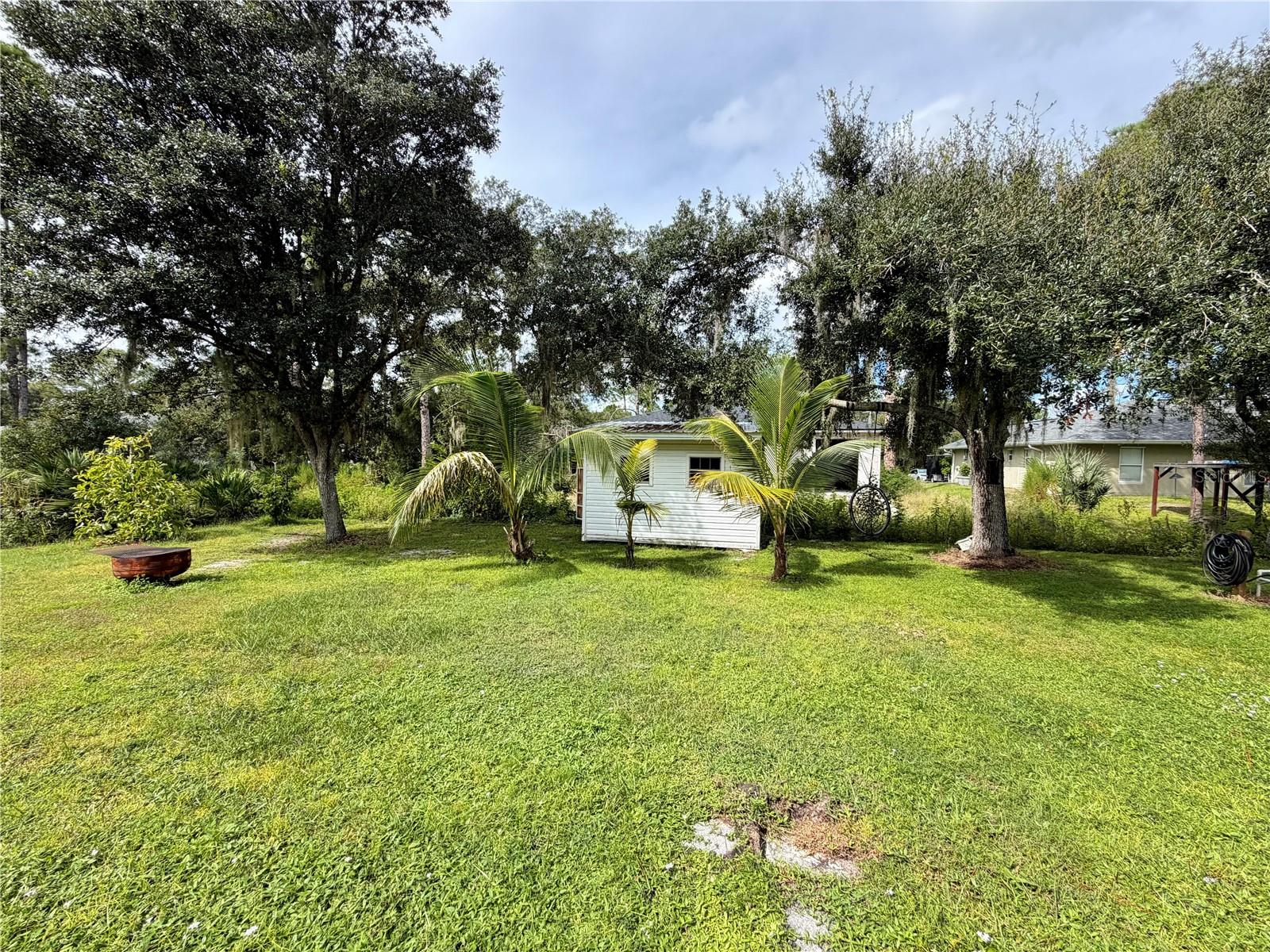 2593 De Vore St Property Photo 17