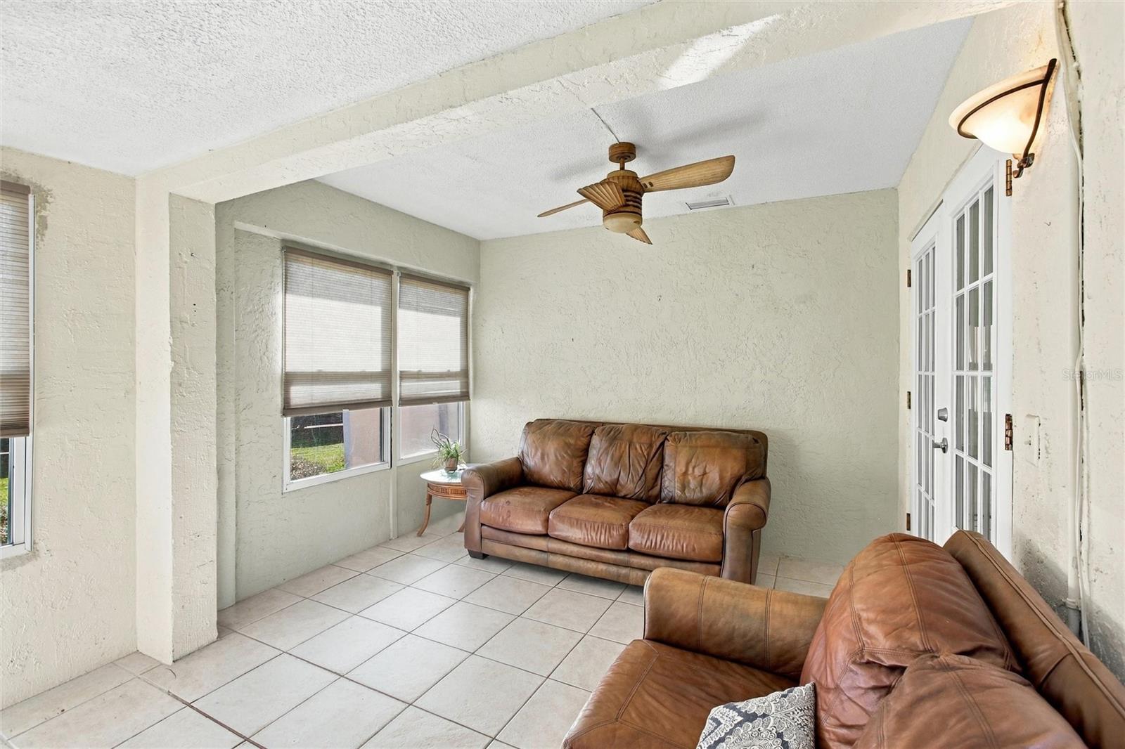 18116 Edgewater Dr Property Photo 35