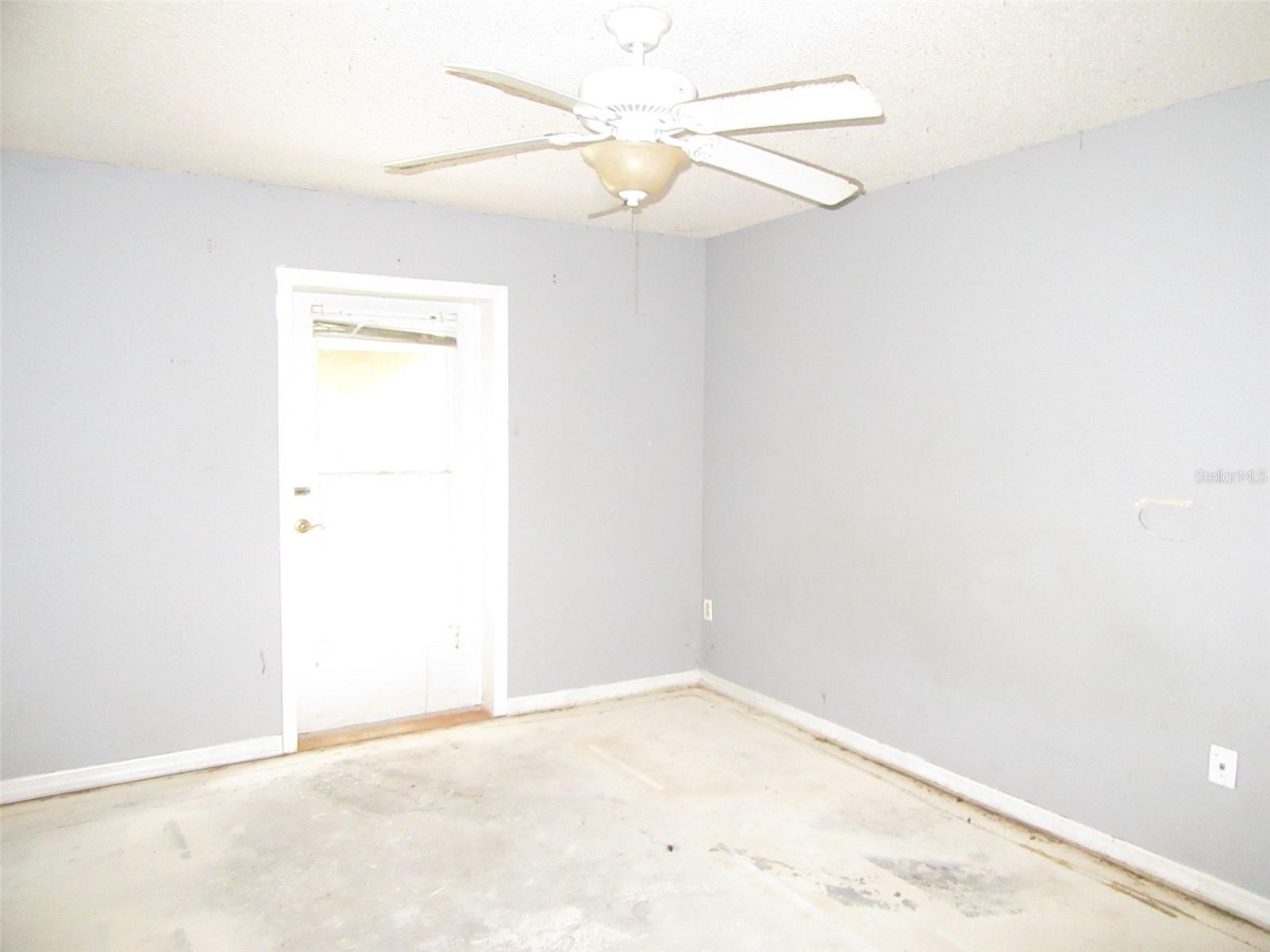 2256 Lion Ter Property Photo 8