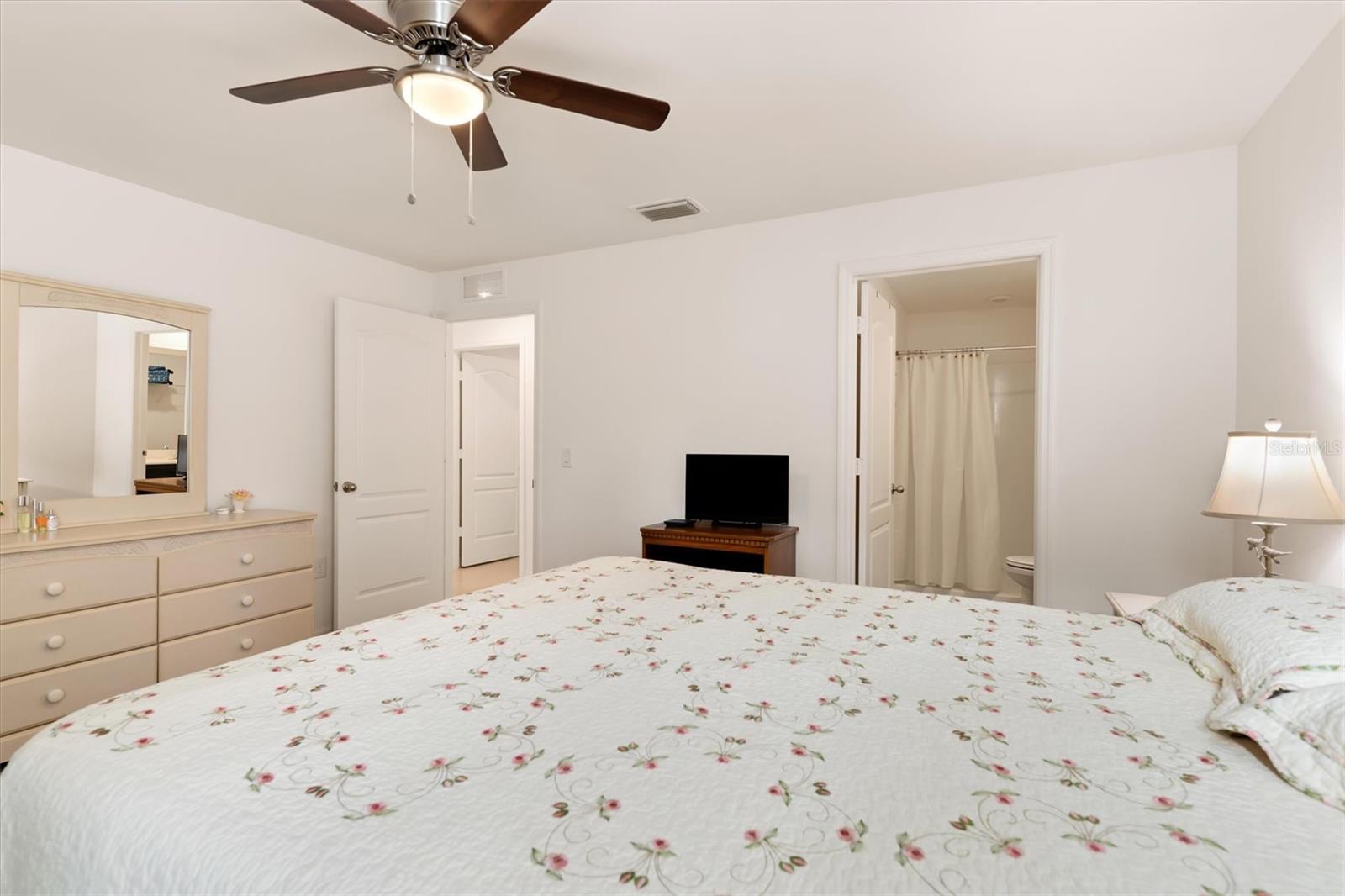 3134 Perugia St Property Photo 16