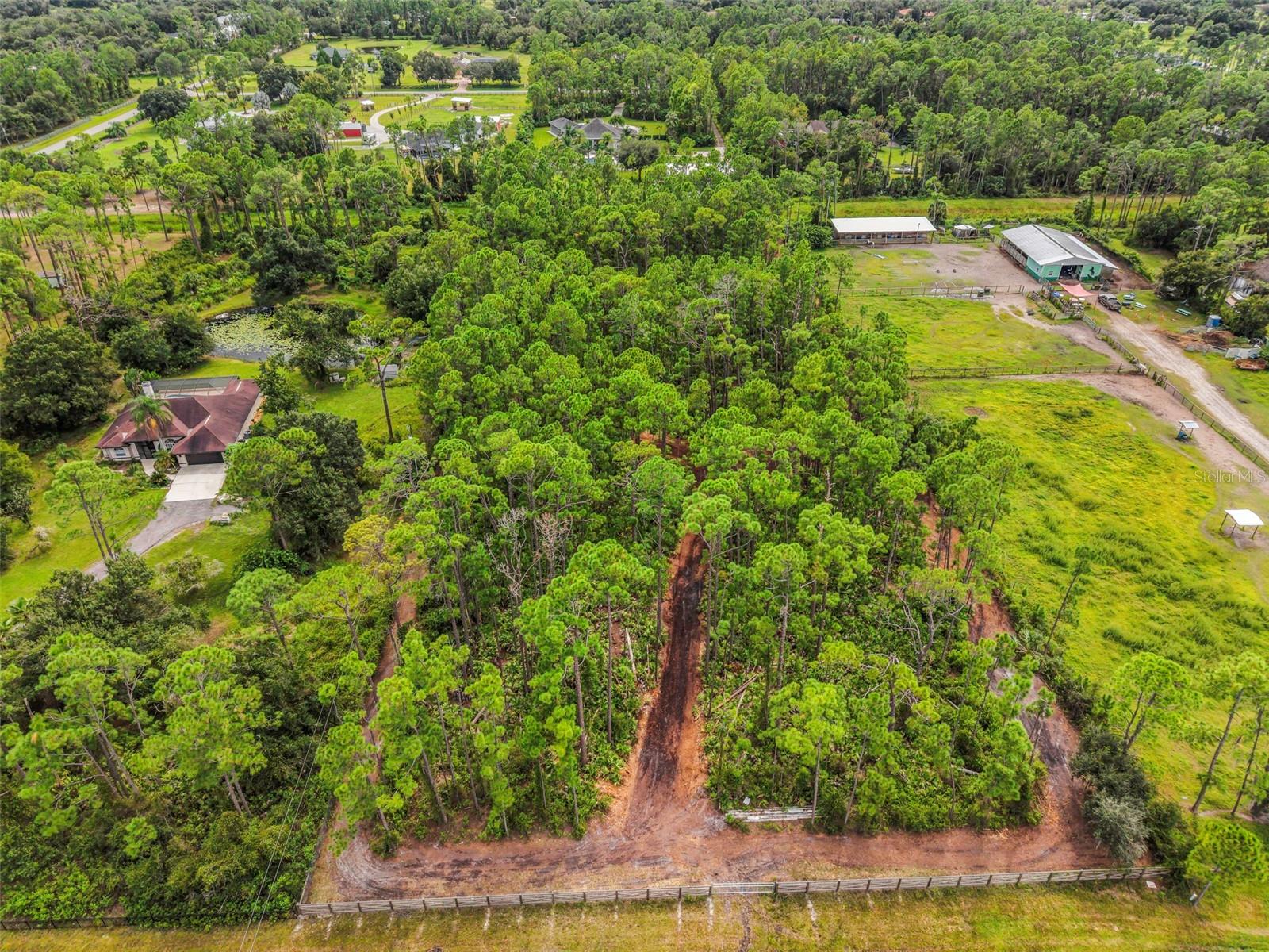 Tropicaire Blvd Property Photo 10