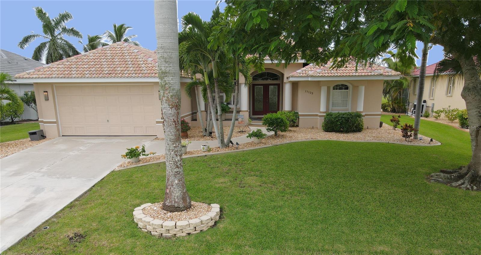 17123 Barcrest Ln Property Photo 1