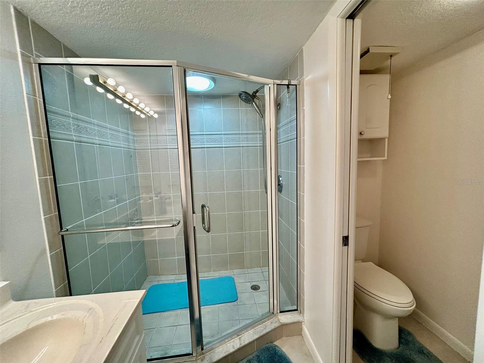 25188 Marion Ave #e306 Property Photo 9