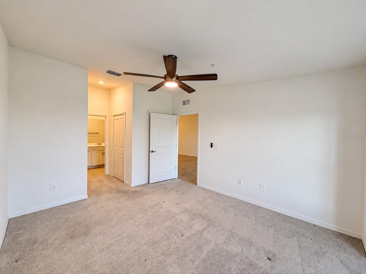 17475 Opal Sand Dr #207 Property Photo 9