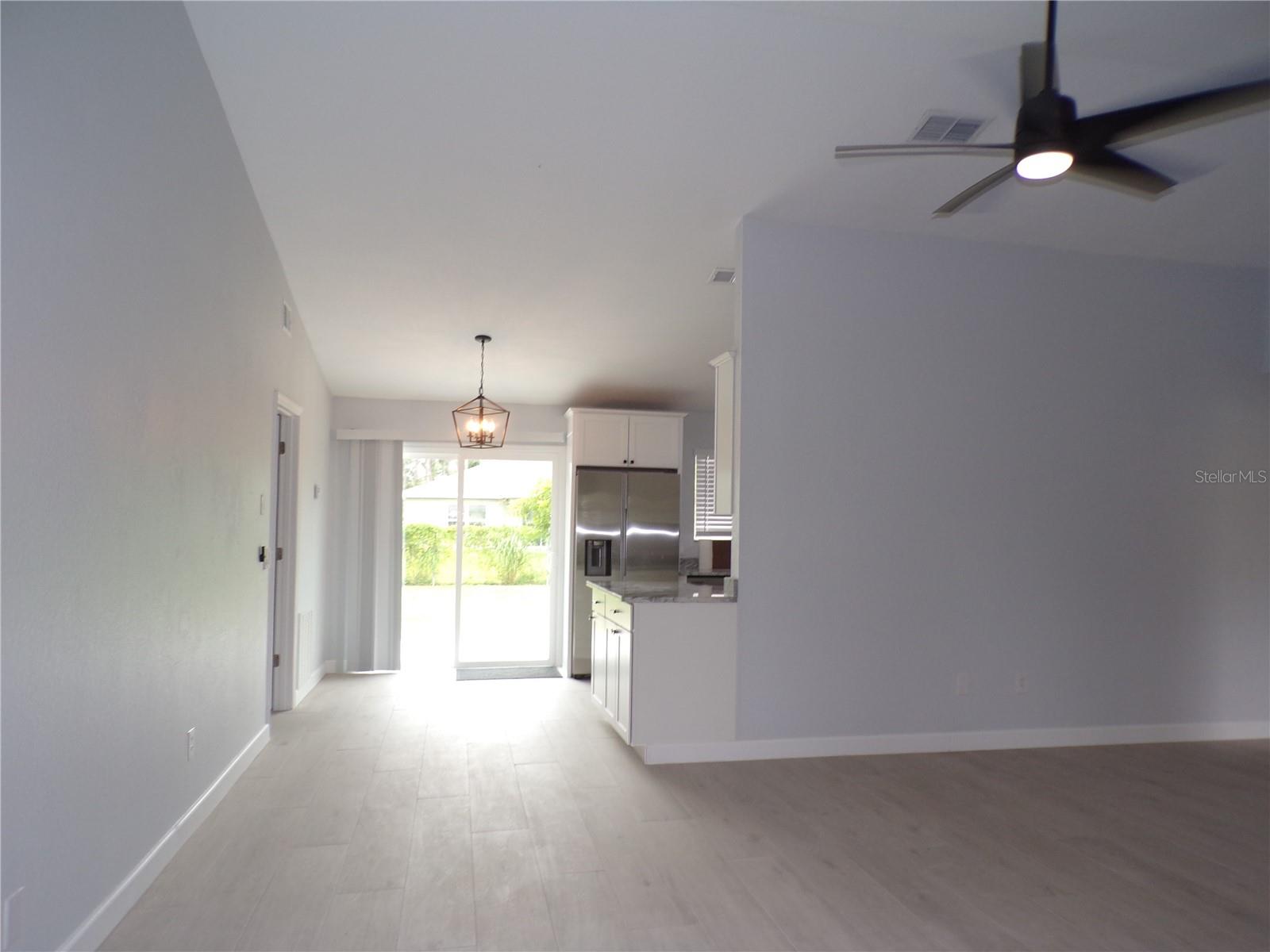 18083 Regan Ave Property Photo 4