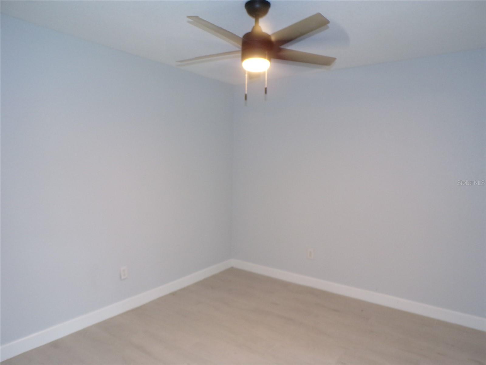 18083 Regan Ave Property Photo 8