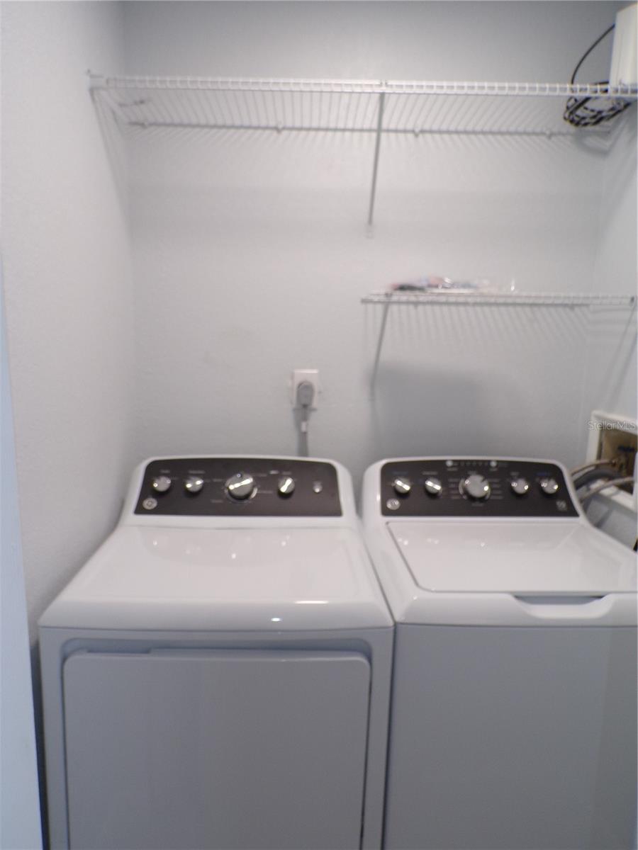 18083 Regan Ave Property Photo 9