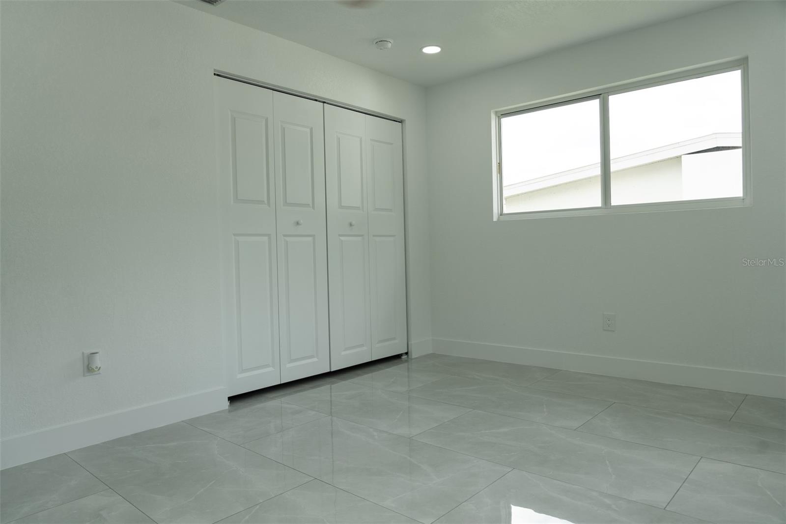 2464 Warne St Property Photo 22
