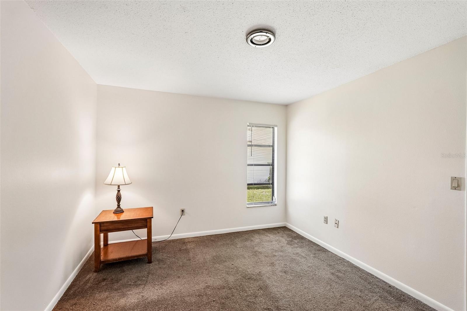 21286 Giddings Ave Property Photo 14