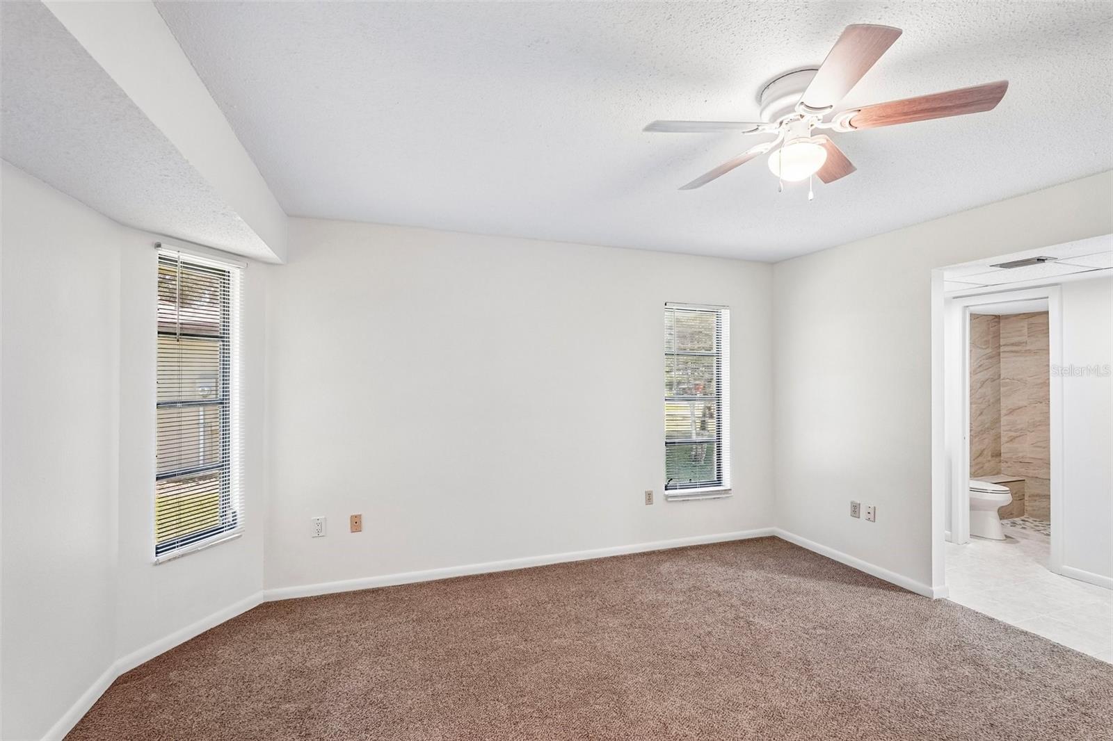 21286 Giddings Ave Property Photo 17