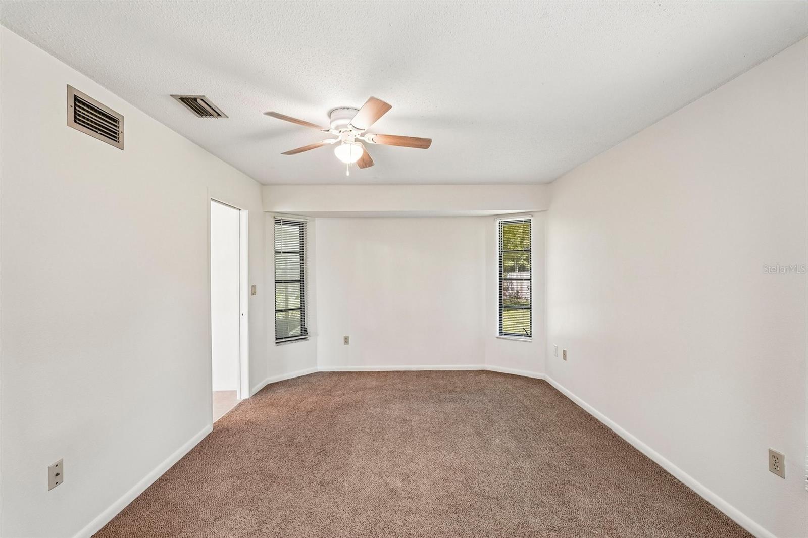 21286 Giddings Ave Property Photo 18