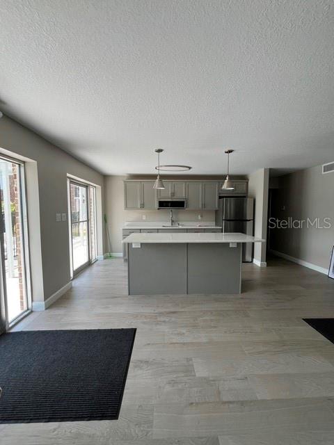 190 E Olmstead Dr #f32 Property Photo 18