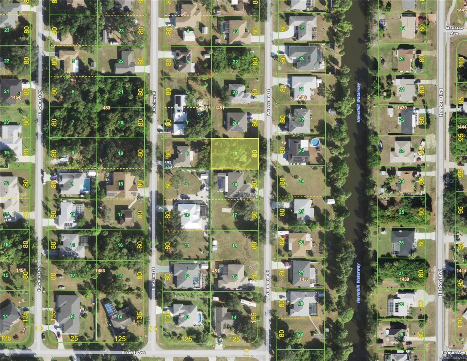 1189 Waterside St Property Photo 2