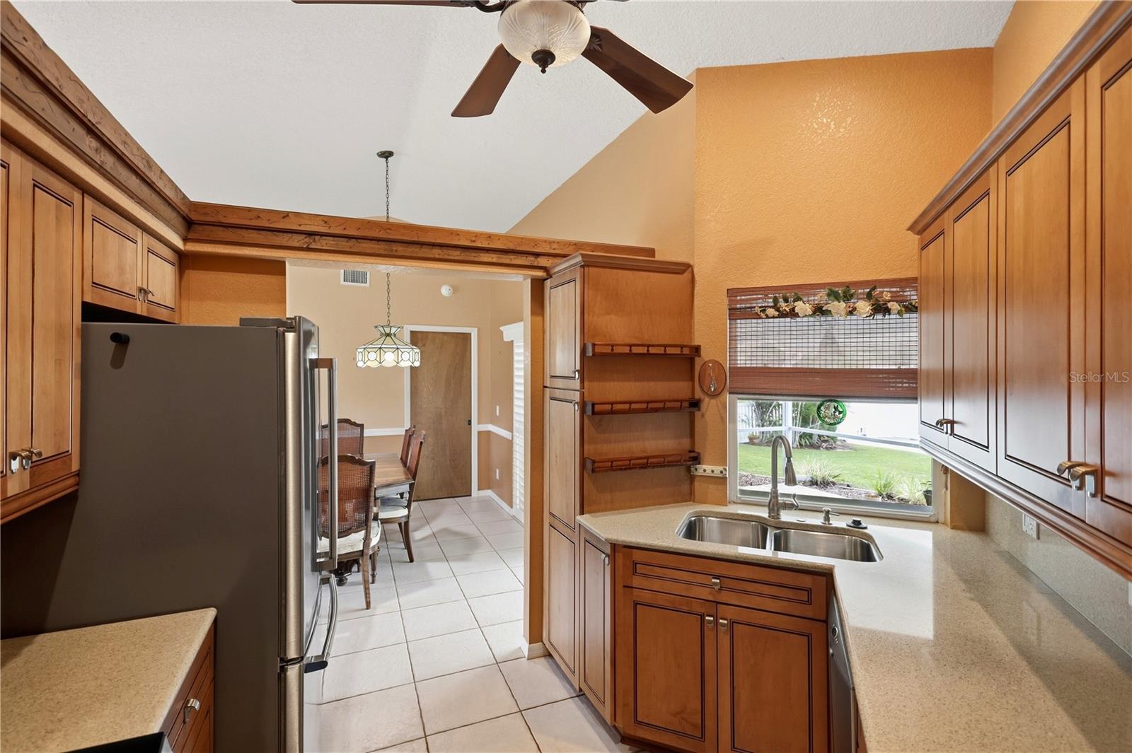 23407 Abrade Ave Property Photo 3