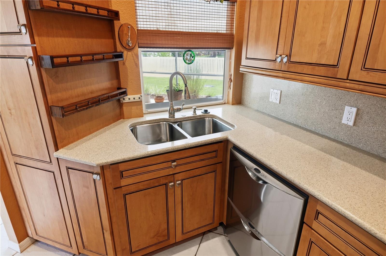 23407 Abrade Ave Property Photo 11