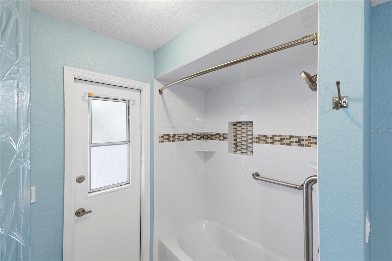 23407 Abrade Ave Property Photo 20