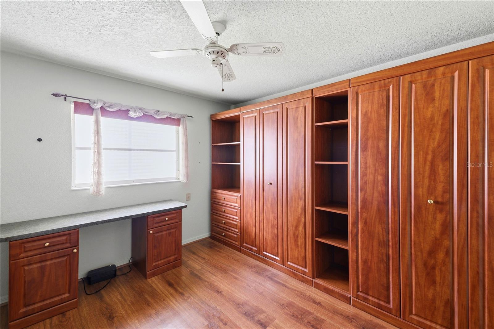 23407 Abrade Ave Property Photo 21