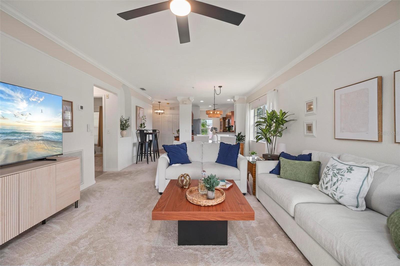 2060 Willow Hammock Cir #301 Property Photo 11