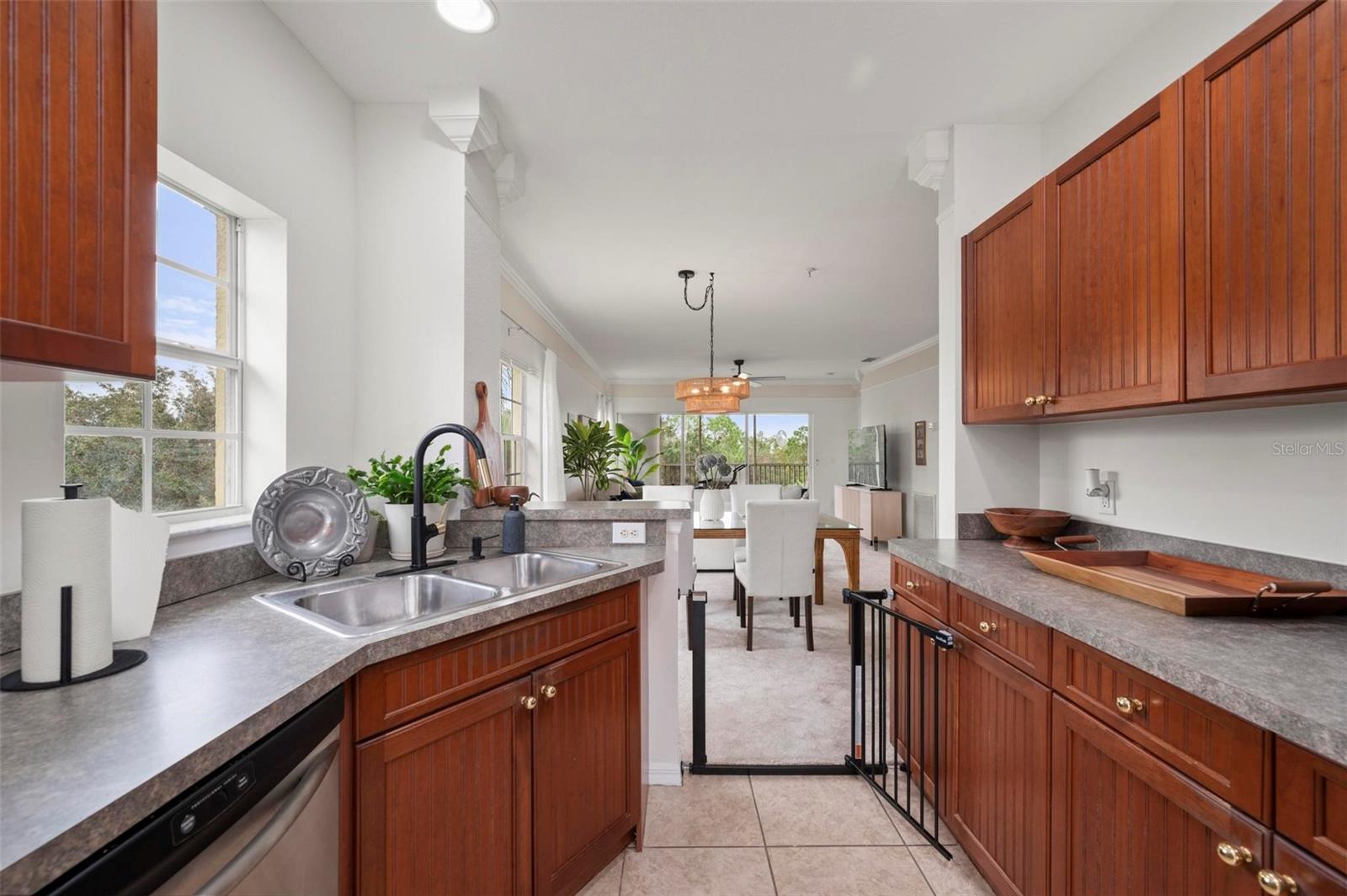 2060 Willow Hammock Cir #301 Property Photo 17