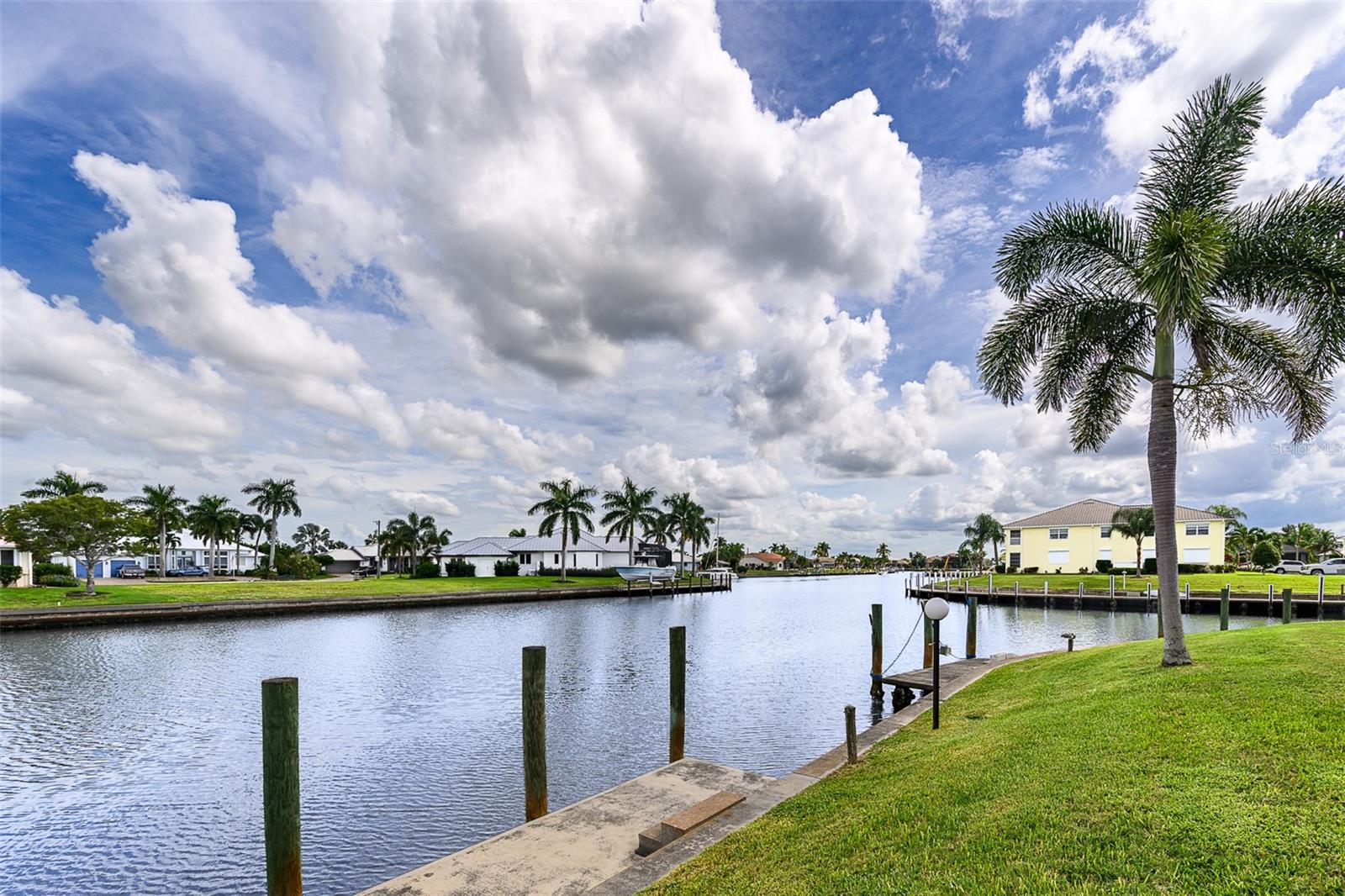 3920 BAL HARBOR BLVD #D5 Property Photo 1