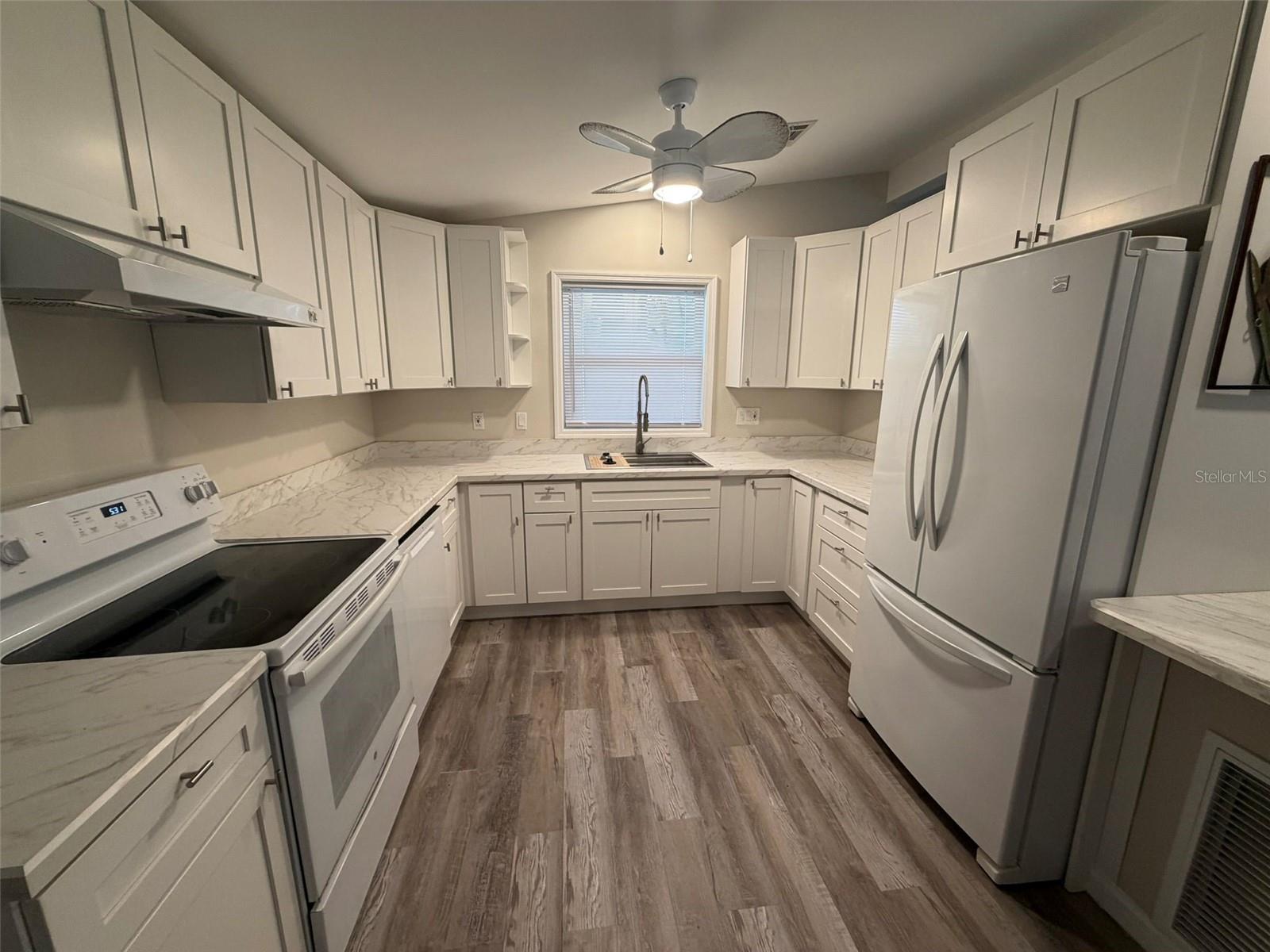 3683 Stockton Property Photo 4