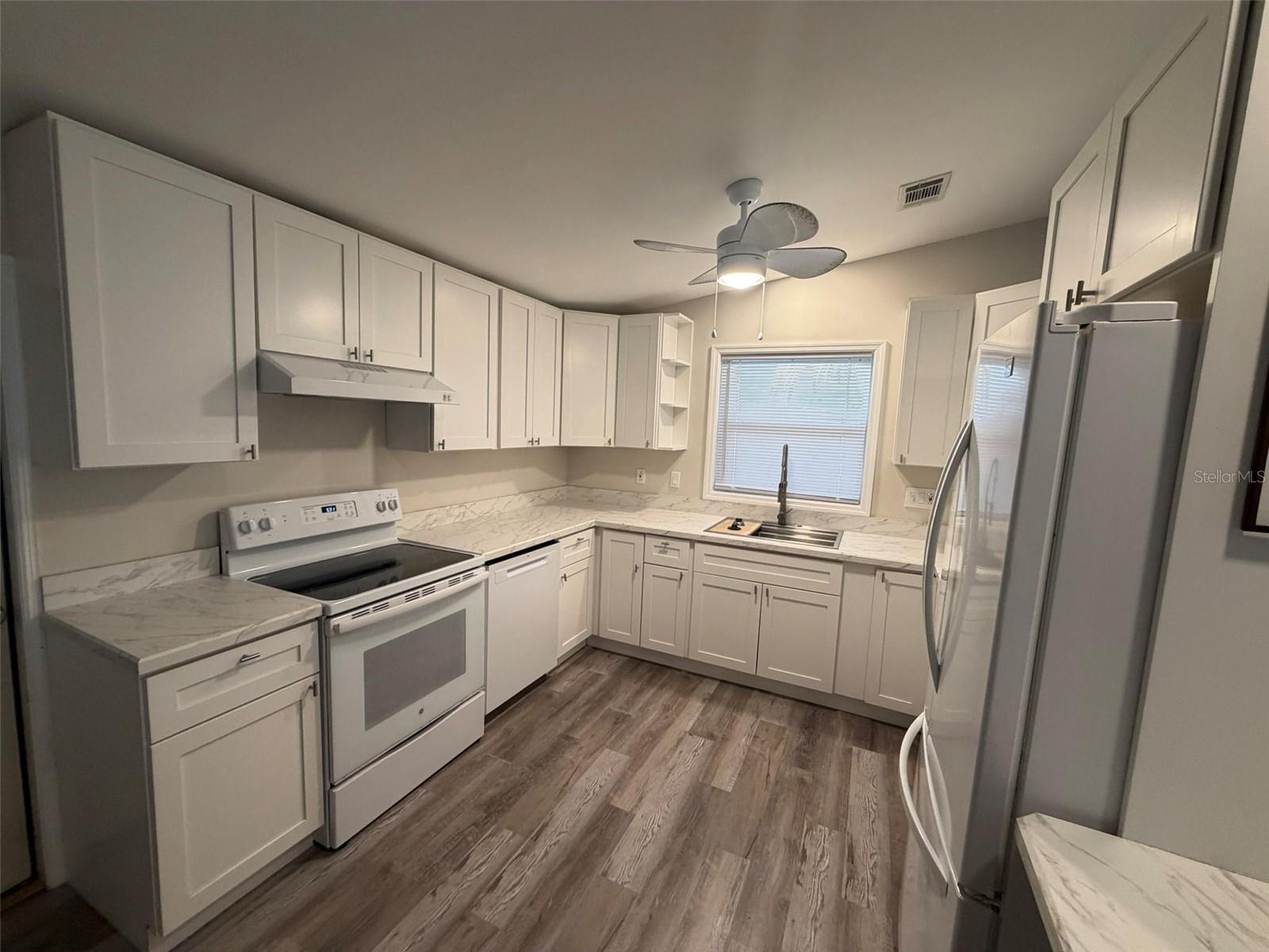 3683 Stockton Property Photo 5