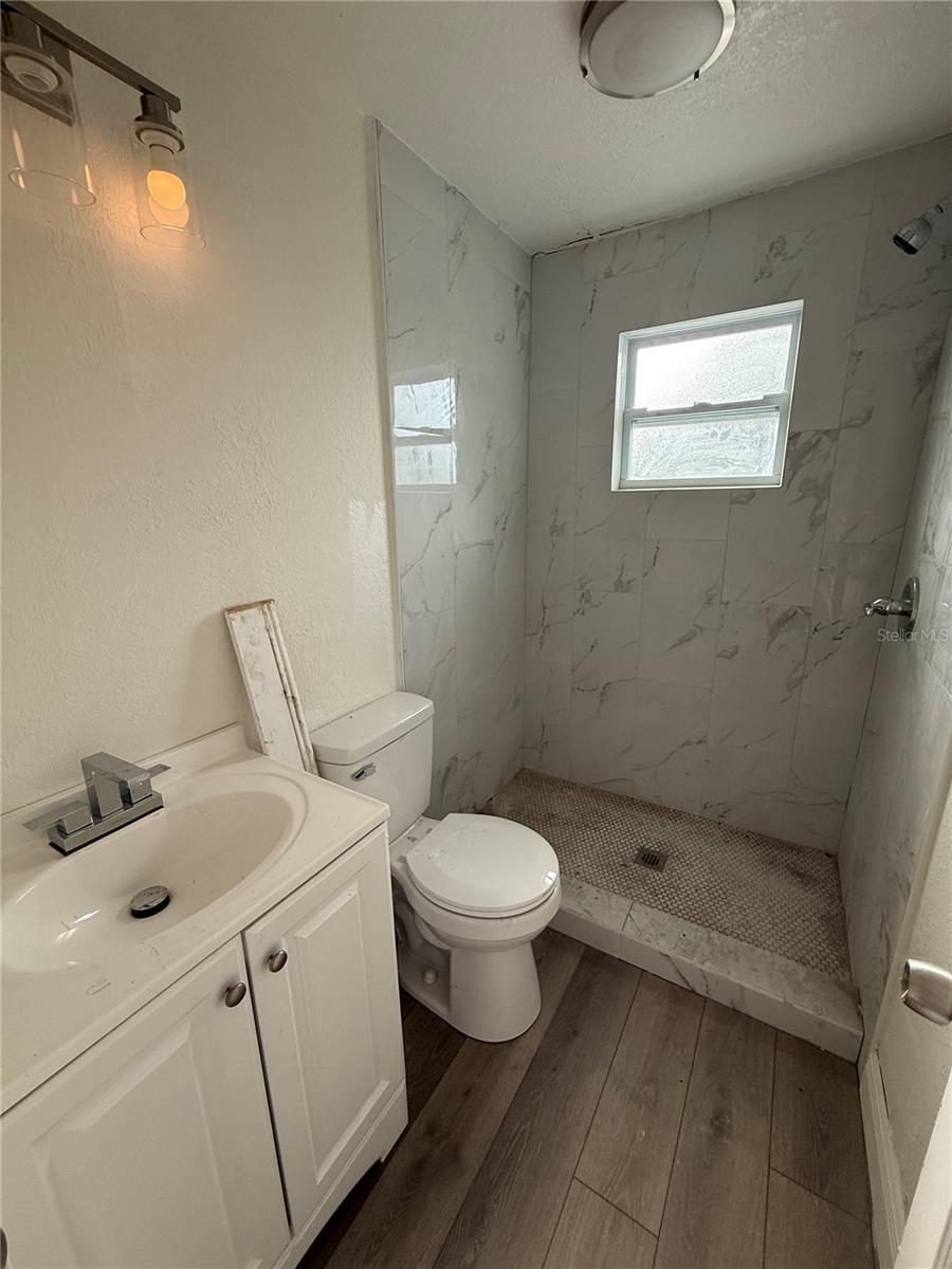 1202 E Osborne Ave Property Photo 17
