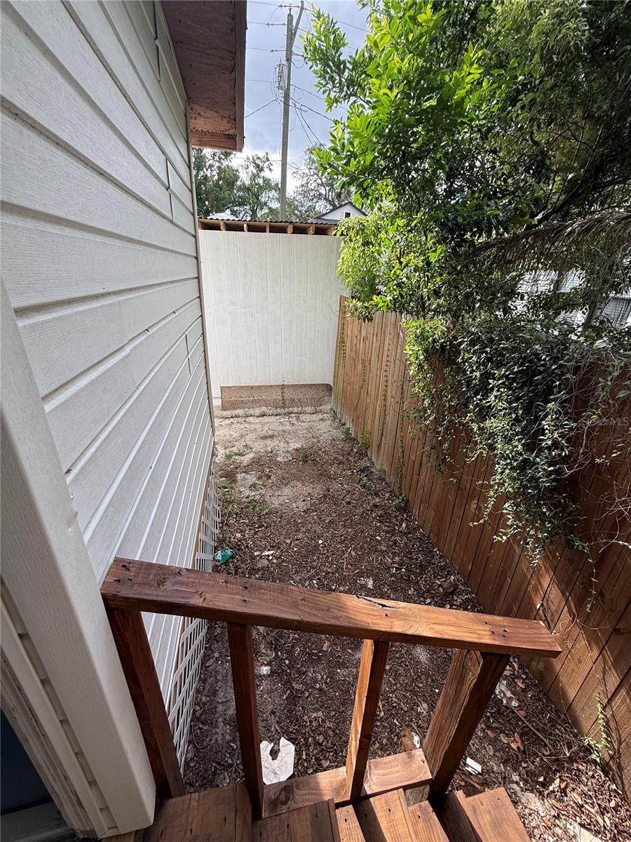 1202 E Osborne Ave Property Photo 21